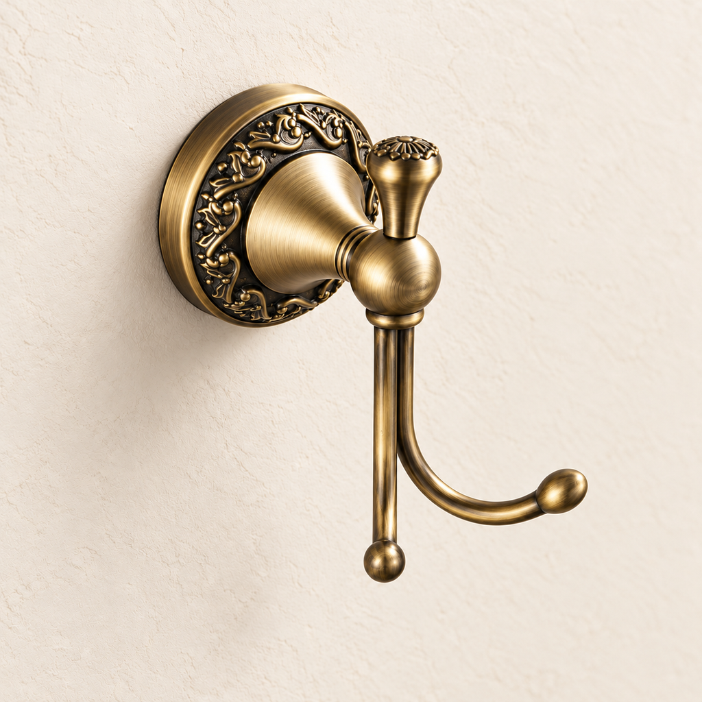Patère Héritage bronze antique — vue 3, décor beige